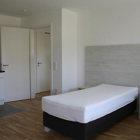 2 Zimmer Apartment Mit Bis Zu 4 Einzelbetten In Der Land Of Living Kelheim Bagian luar foto